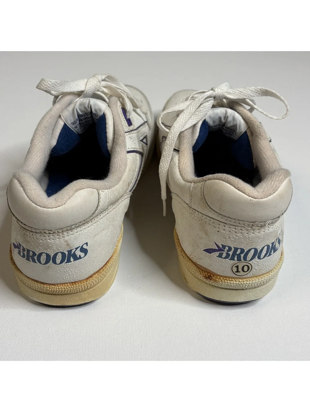 Vintage Brooks Team Brooks Leather Sneakers White Korea 10